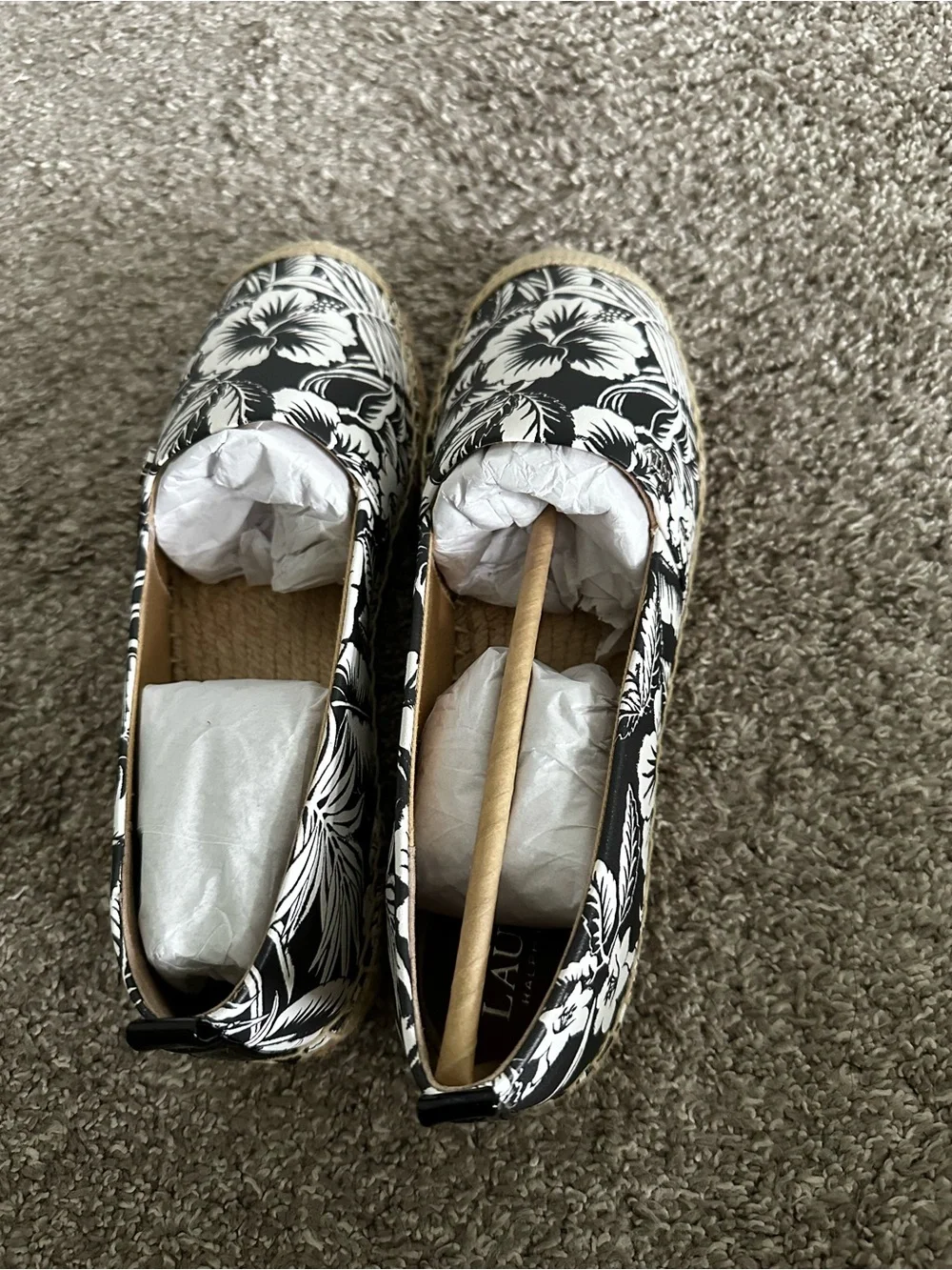 LAUREN RALPH LAUREN Floral Black & White Espadrille Slip-On Women’s Shoe